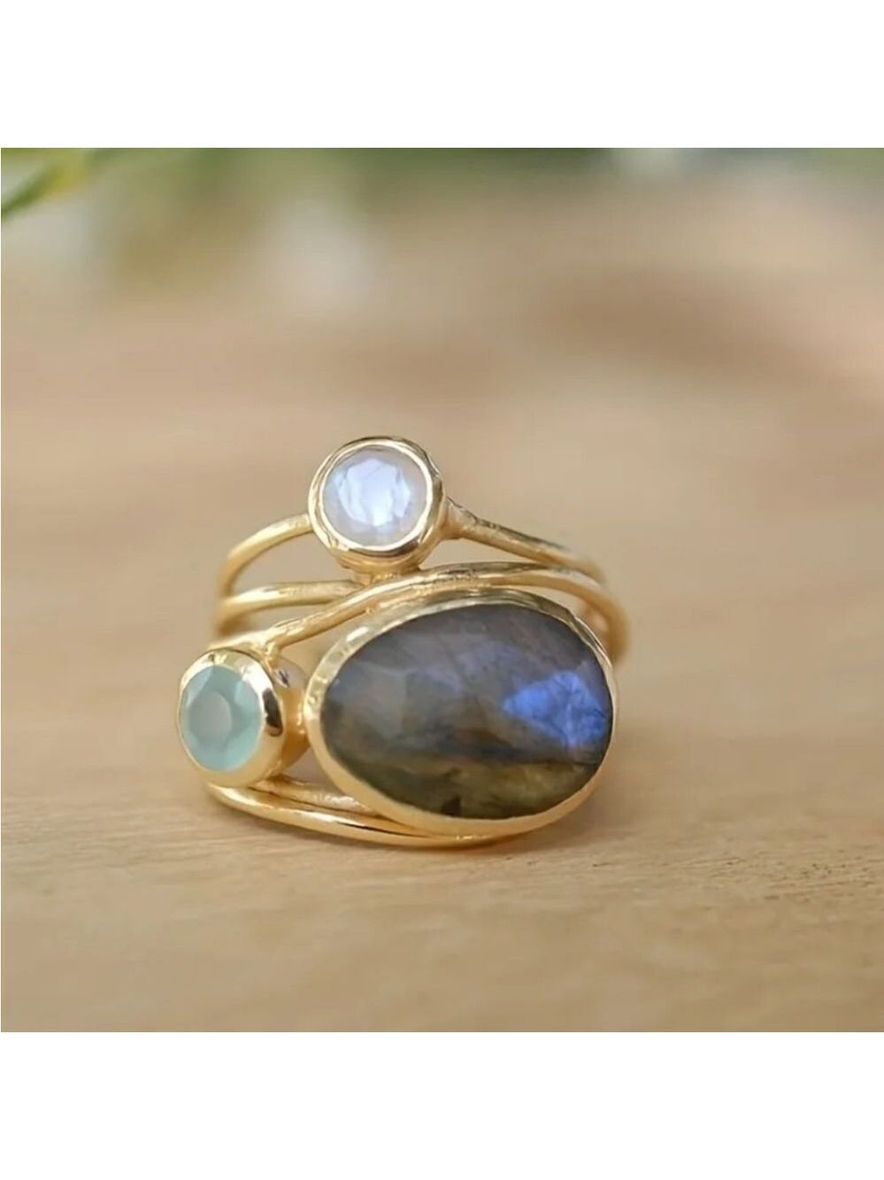 Fantasy Ring Gold Tone Glass Appliqués Blue White Iridescent